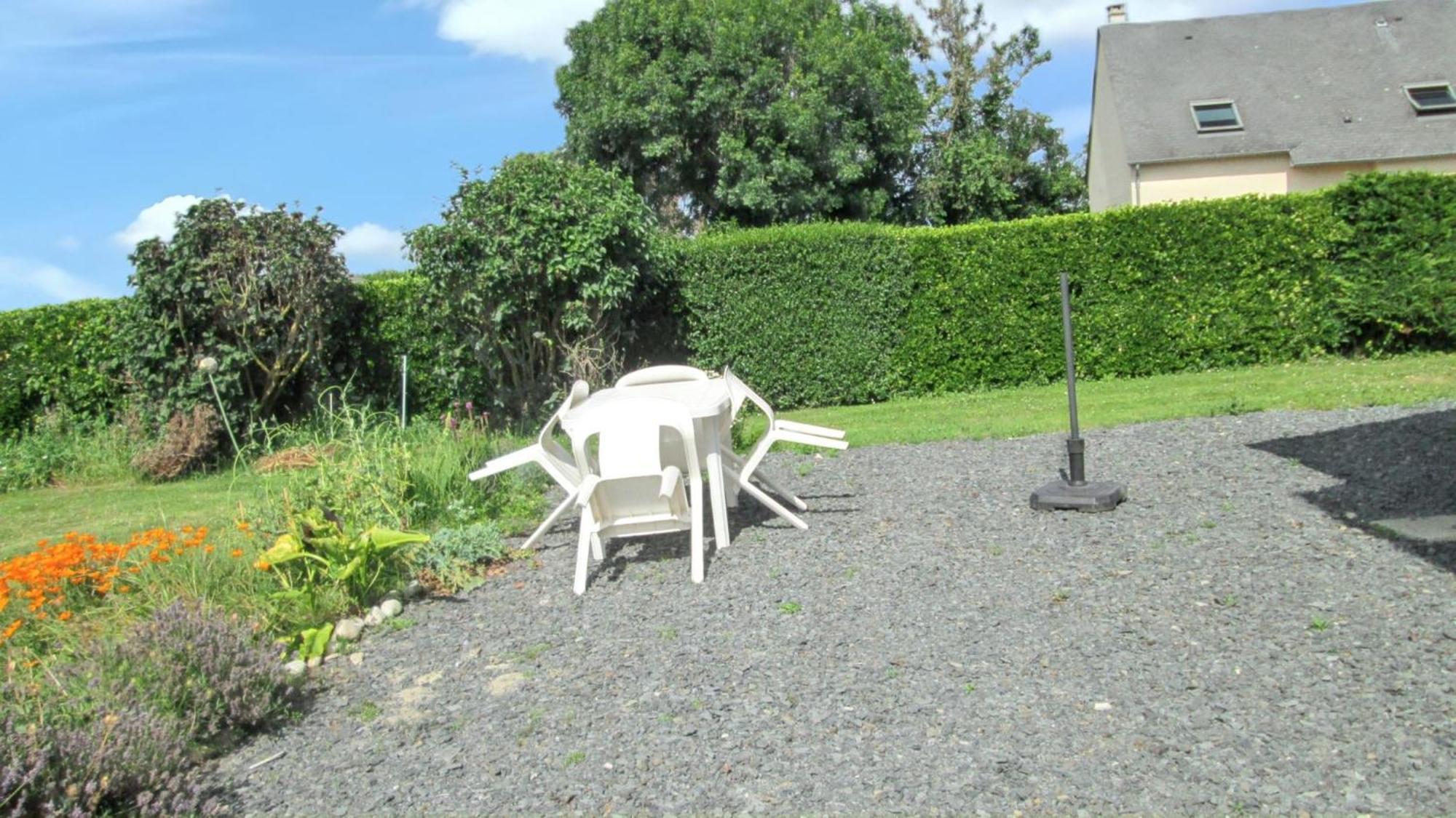 Studio Charmant A Vierville Sur Mer 30M² Avec Jardin Exterior photo